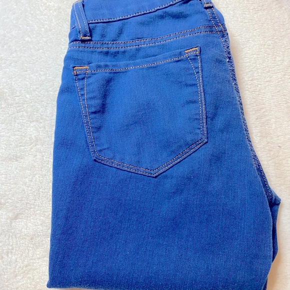 J Brand “jegging” Skinny Jeans - Picture 3 of 4